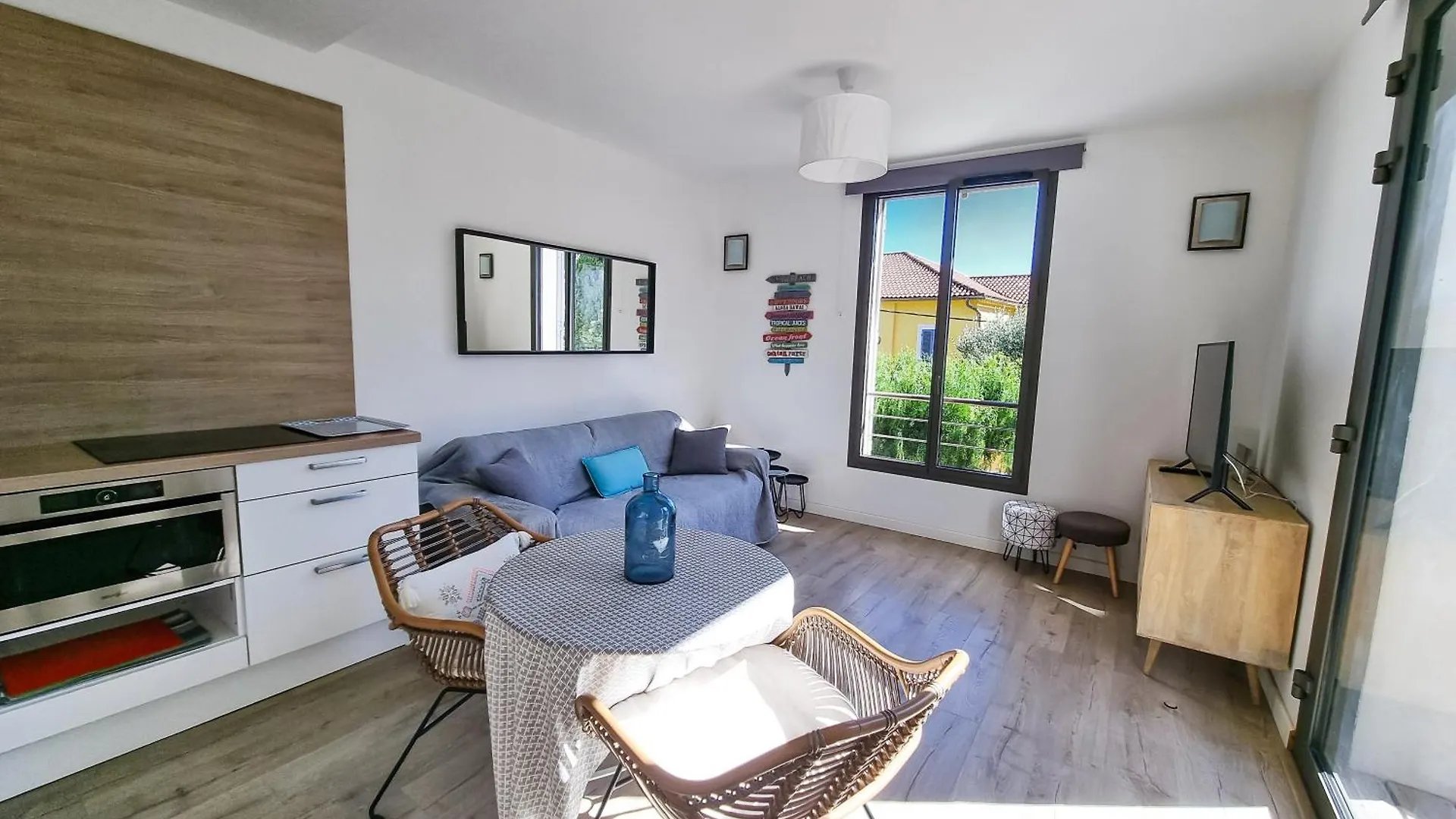 Apartment La Fossette - T2 Avec Terrasse, Parking Et Wifi